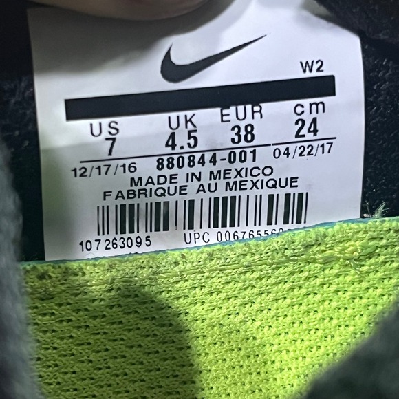 Nike Free RN Flyknit 2017 Women's Running Shoes Sneakers Black White Size 7 - Picture 12 of 12